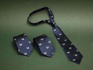 25 corbata
